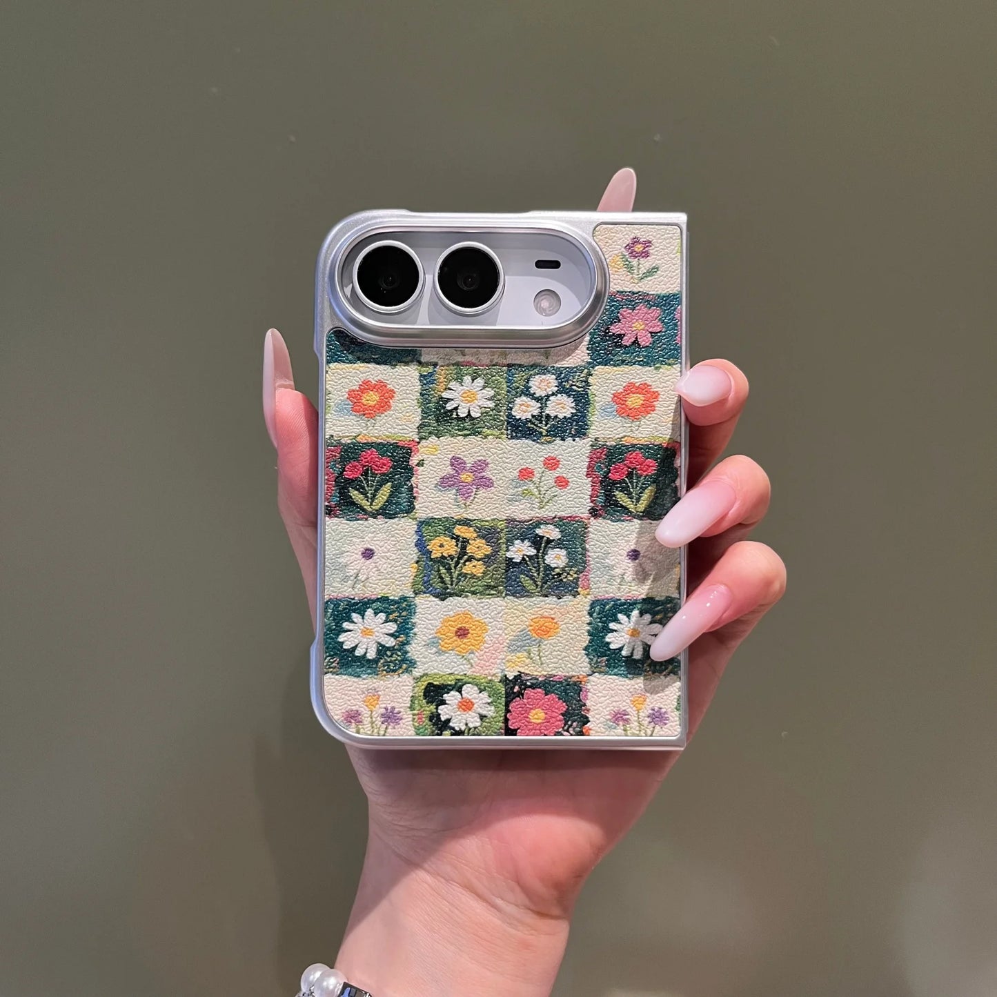 Korean Cute Leather Oil Painting Flower Phone Case for iPhone Ultra 18 Fold 18 Fold Ultra 18 Fold Shockproof Stylish Hard Cover