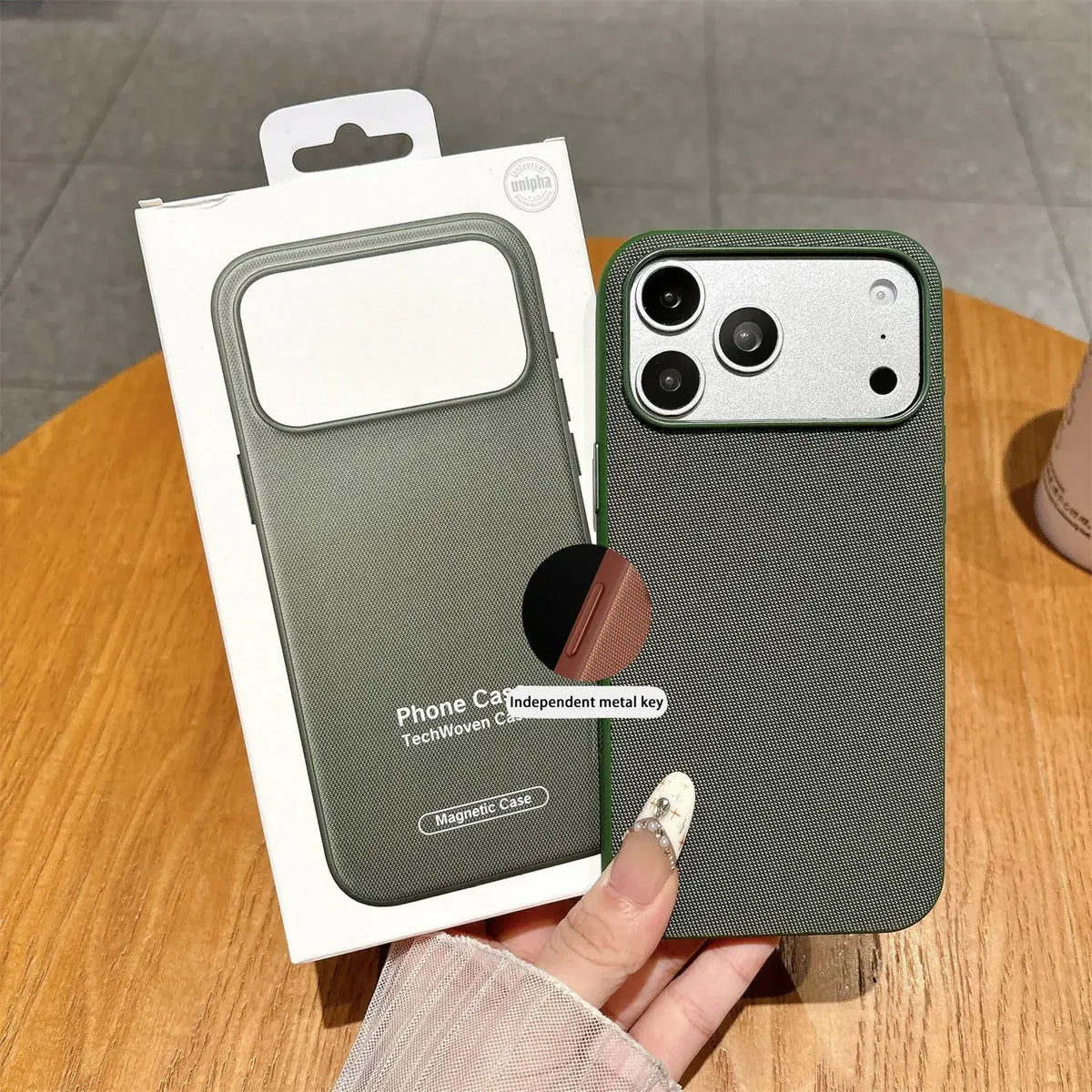 Technology Woven Wireless Charging Case - iPhone 18 Series Accessories In USA