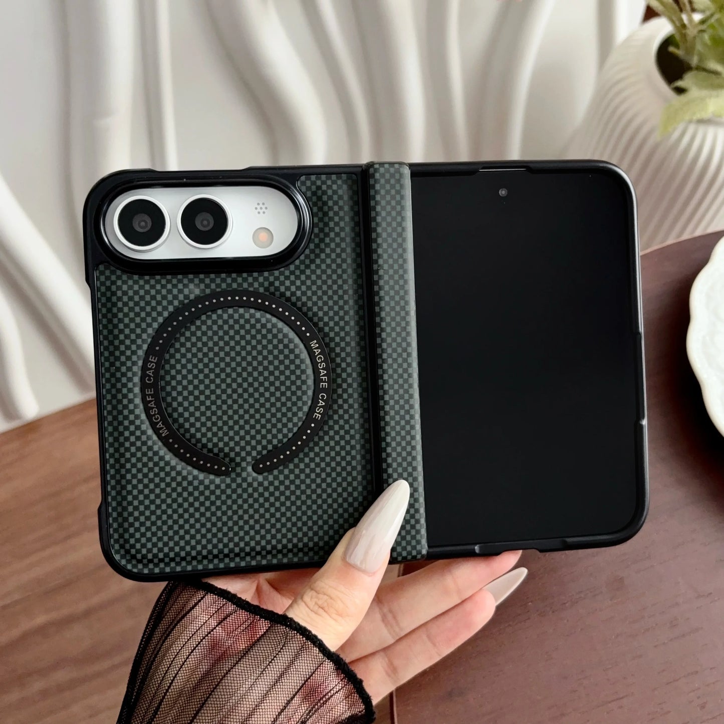 Business Luxury Leather Magnetic Case for iPhone Ultra 18 Ultra Fold With screen Borders Hinge Protection for Magsafe Cover